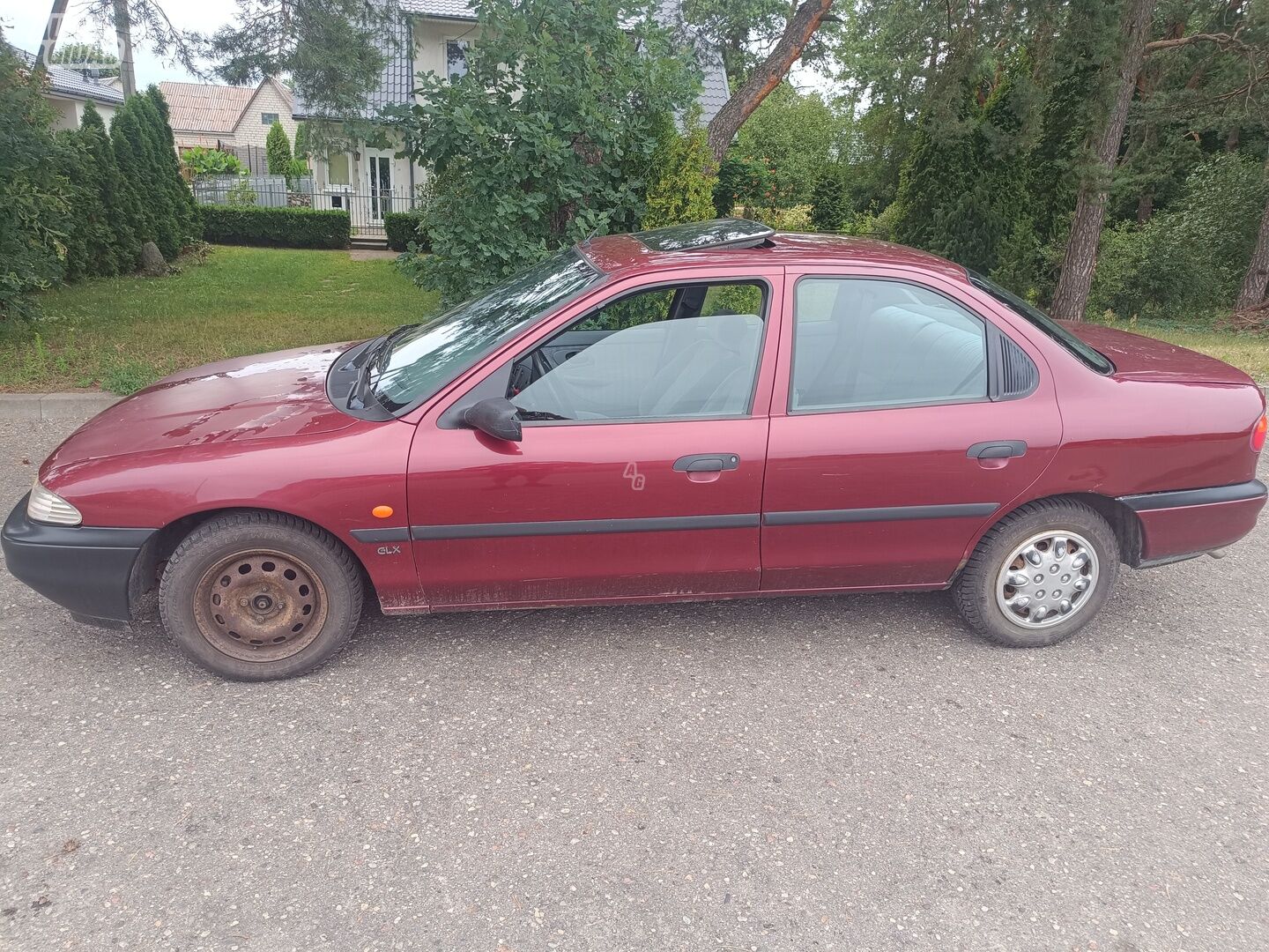 Ford Mondeo 1993 y Sedan