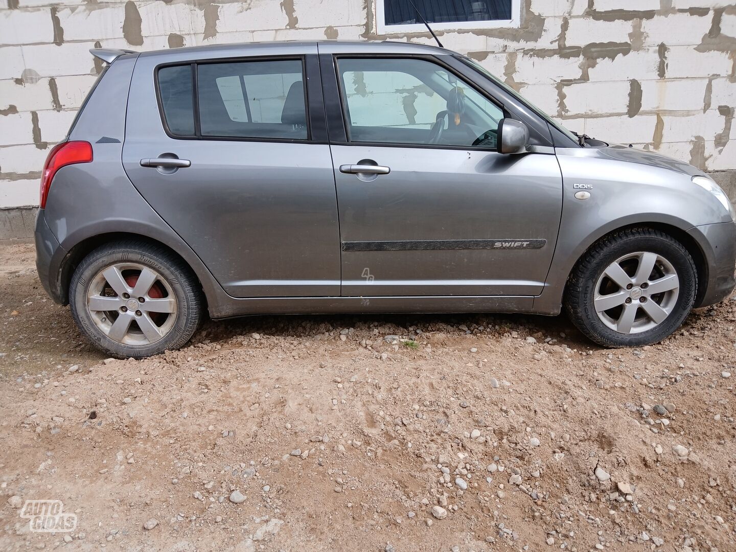 Suzuki Swift 2008 y Hatchback