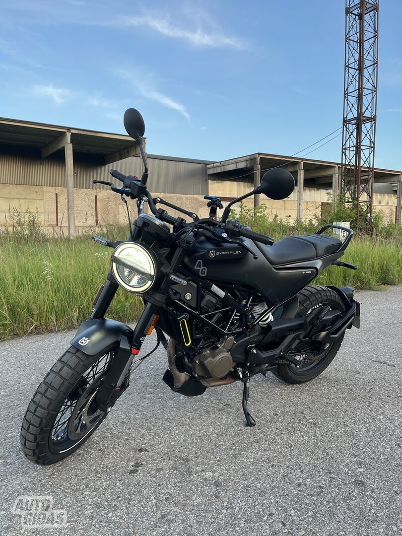 Husqvarna Svartpilen 401 2022 m Klasikinis / Streetbike motociklas