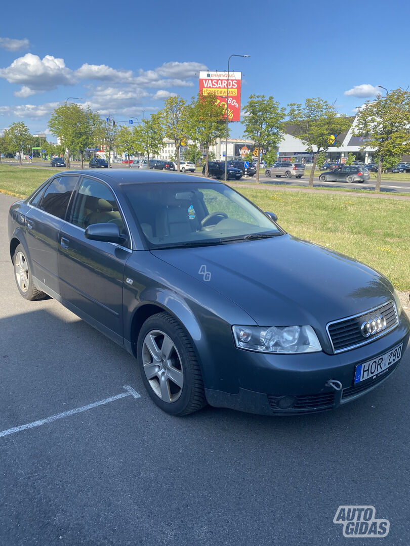 Audi A4 B6 TDI 2001 y