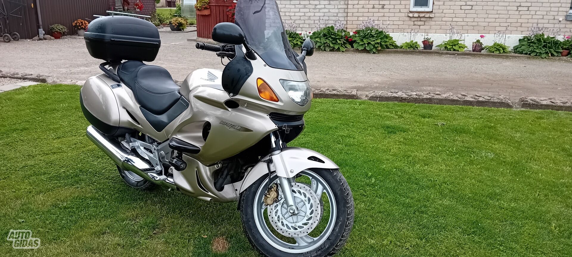 Honda NT 2000 г Туристический / Touring / Sport Touring мотоцикл