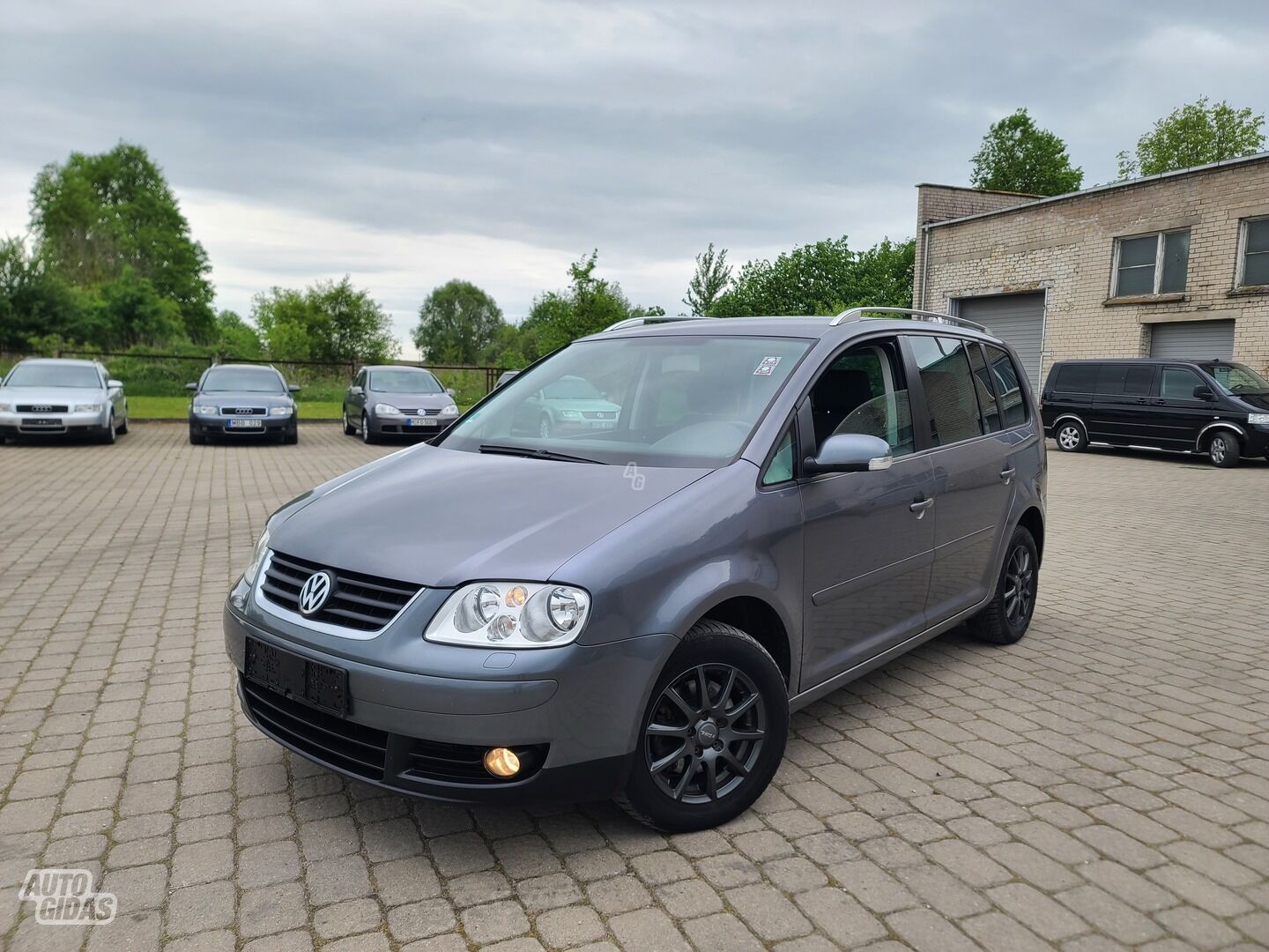 Volkswagen Touran 2005 m Vienatūris