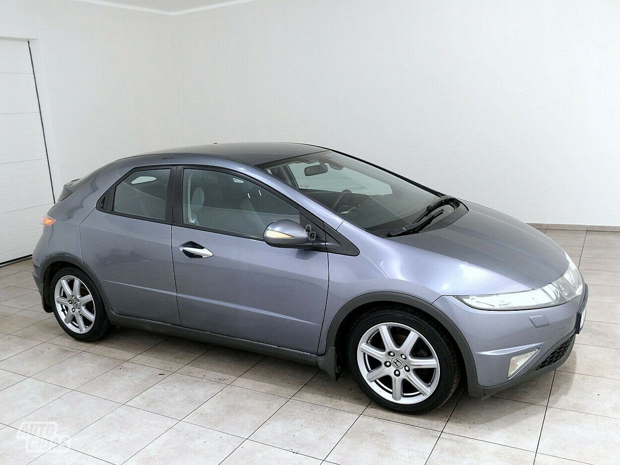 Honda Civic 2006 m Hečbekas