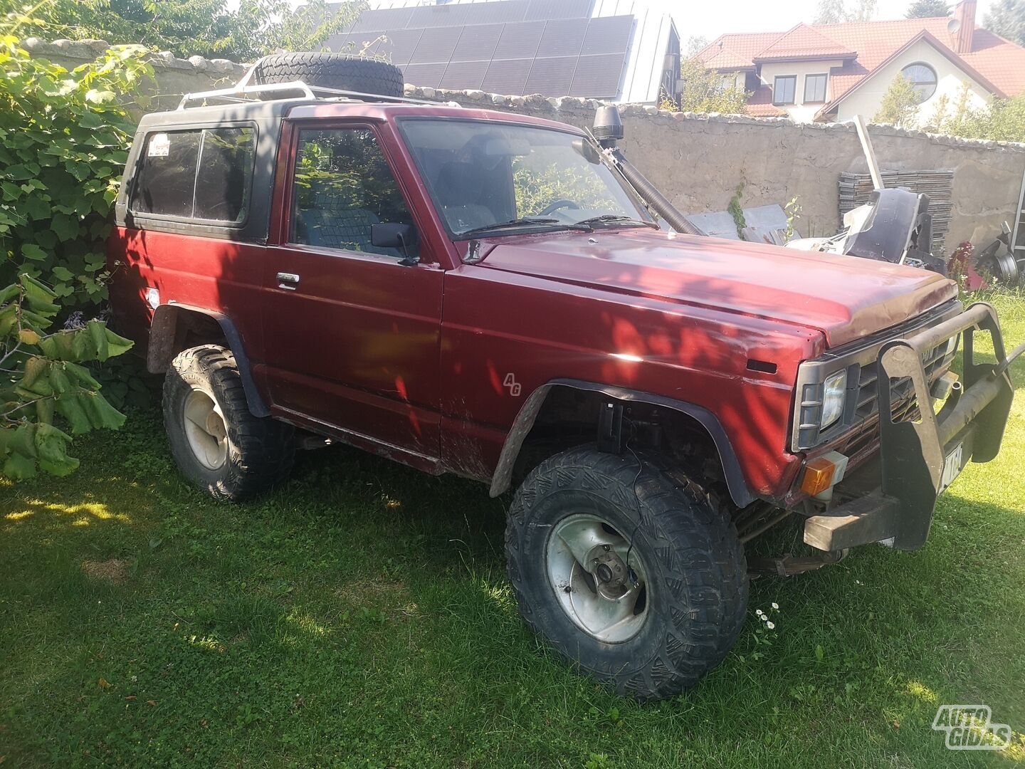 Nissan Patrol 1987 y Off-road / Crossover