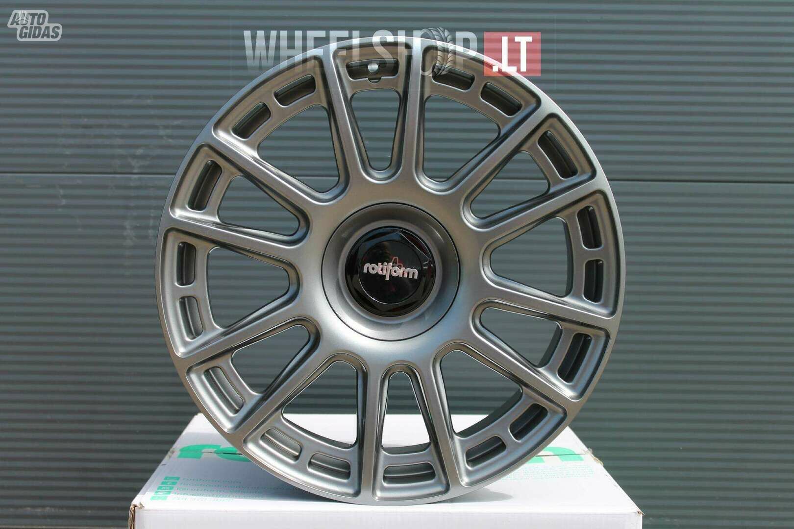 Rotiform R158 OZR light alloy R19 rims