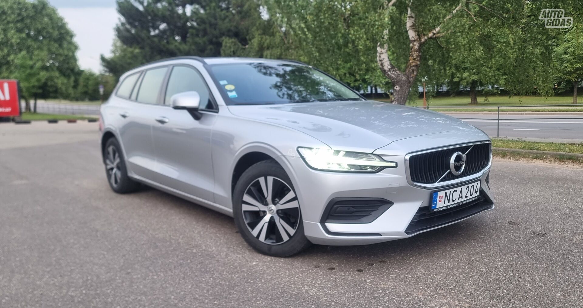 Volvo V60 2020 y Wagon