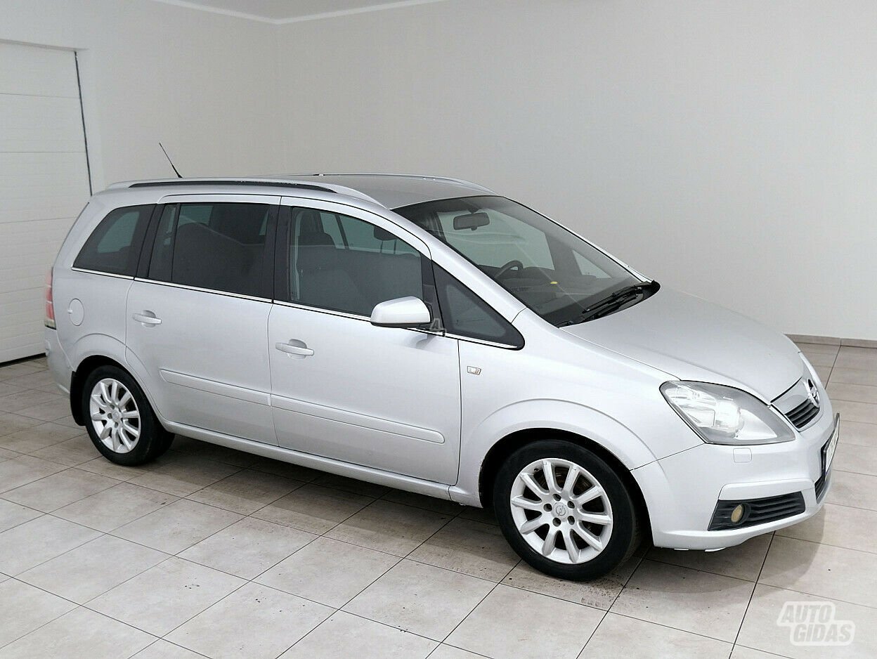 Opel Zafira 2005 m Vienatūris