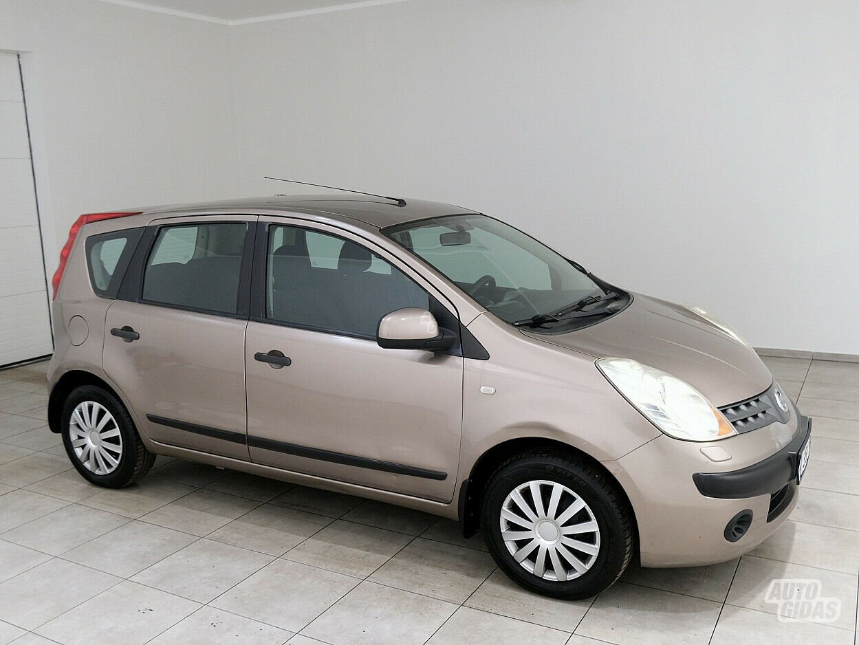 Nissan Note 2007 г Хэтчбек