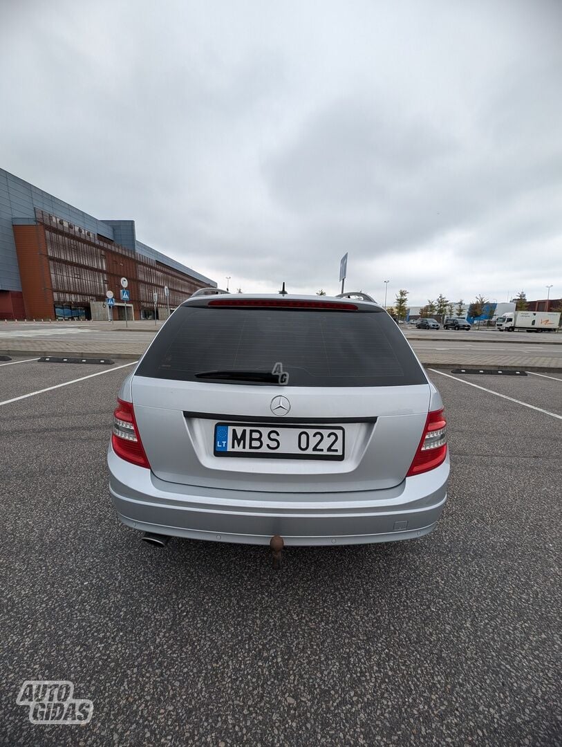 Mercedes-Benz C 220 CDI Classic 2008 y