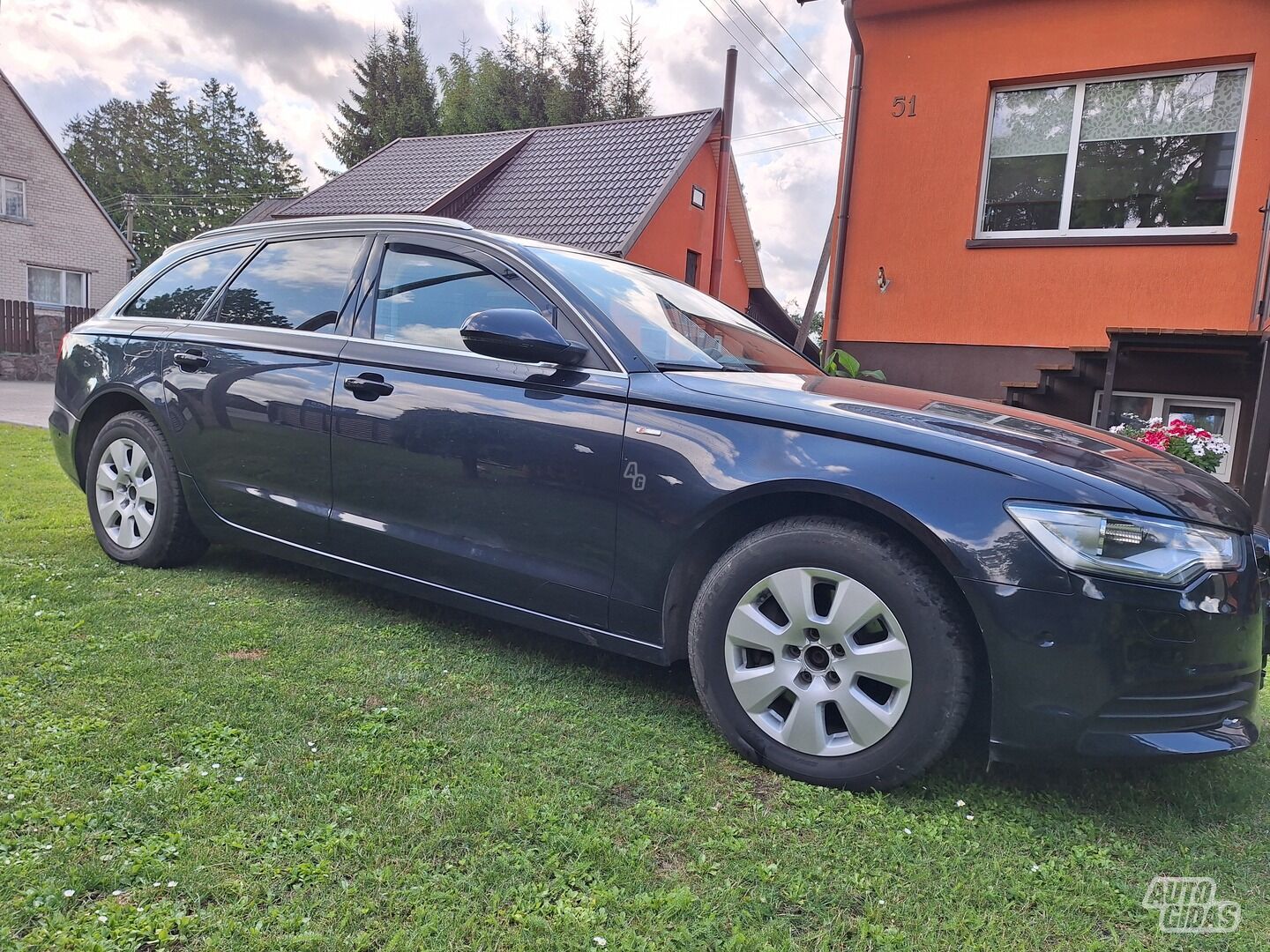 Audi A6 2012 г Универсал