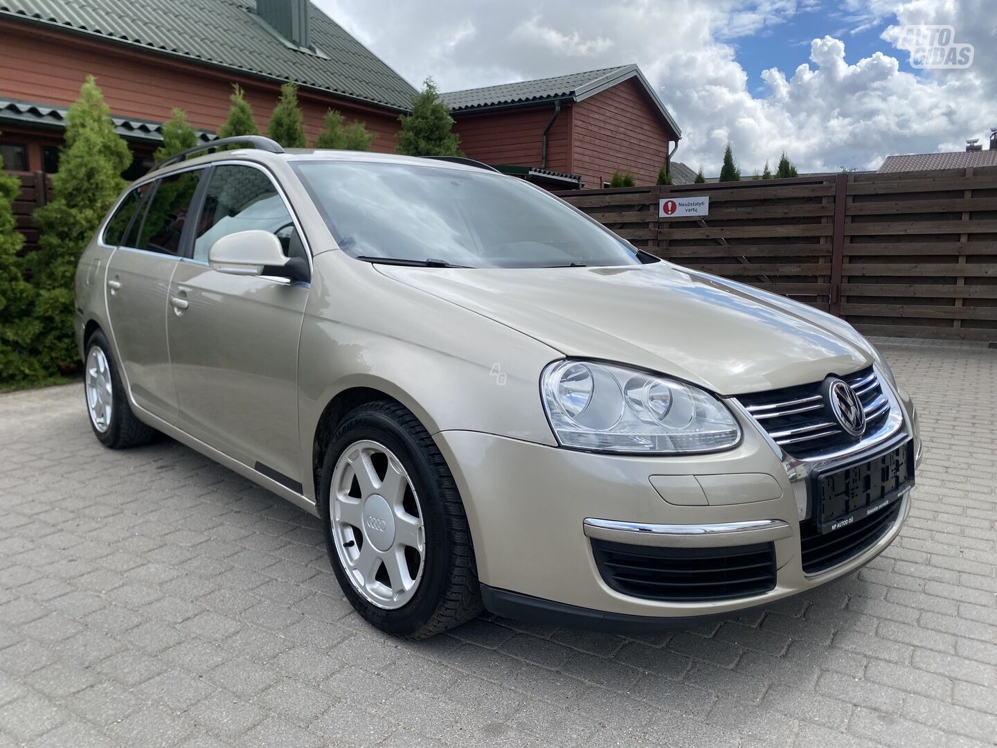 Volkswagen Golf TSI Comfortline DSG 2009 m