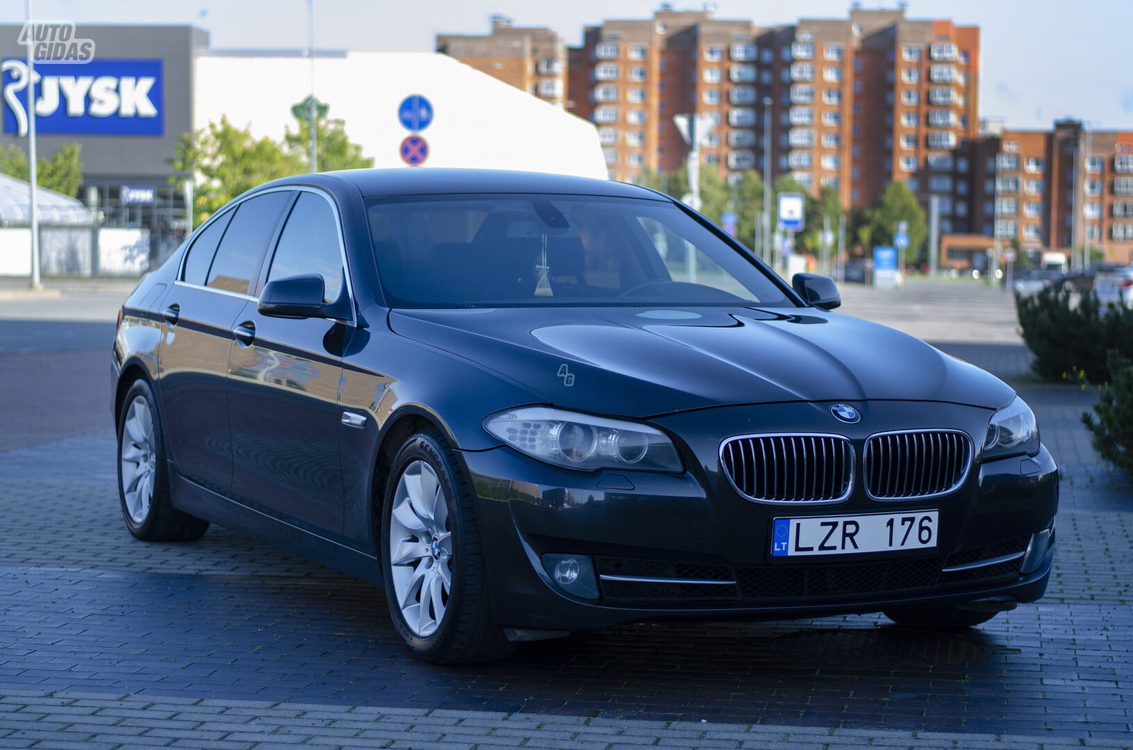 Bmw 530 2011 y Sedan