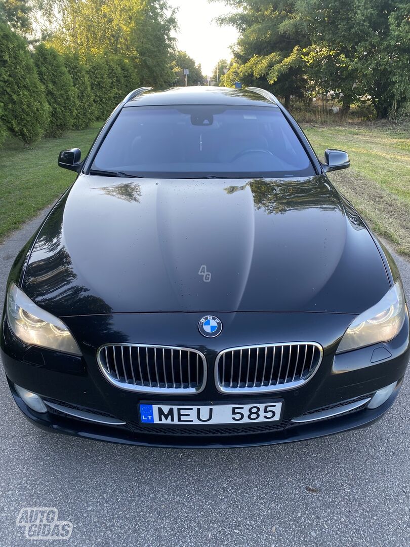 Bmw 520 2011 г Универсал