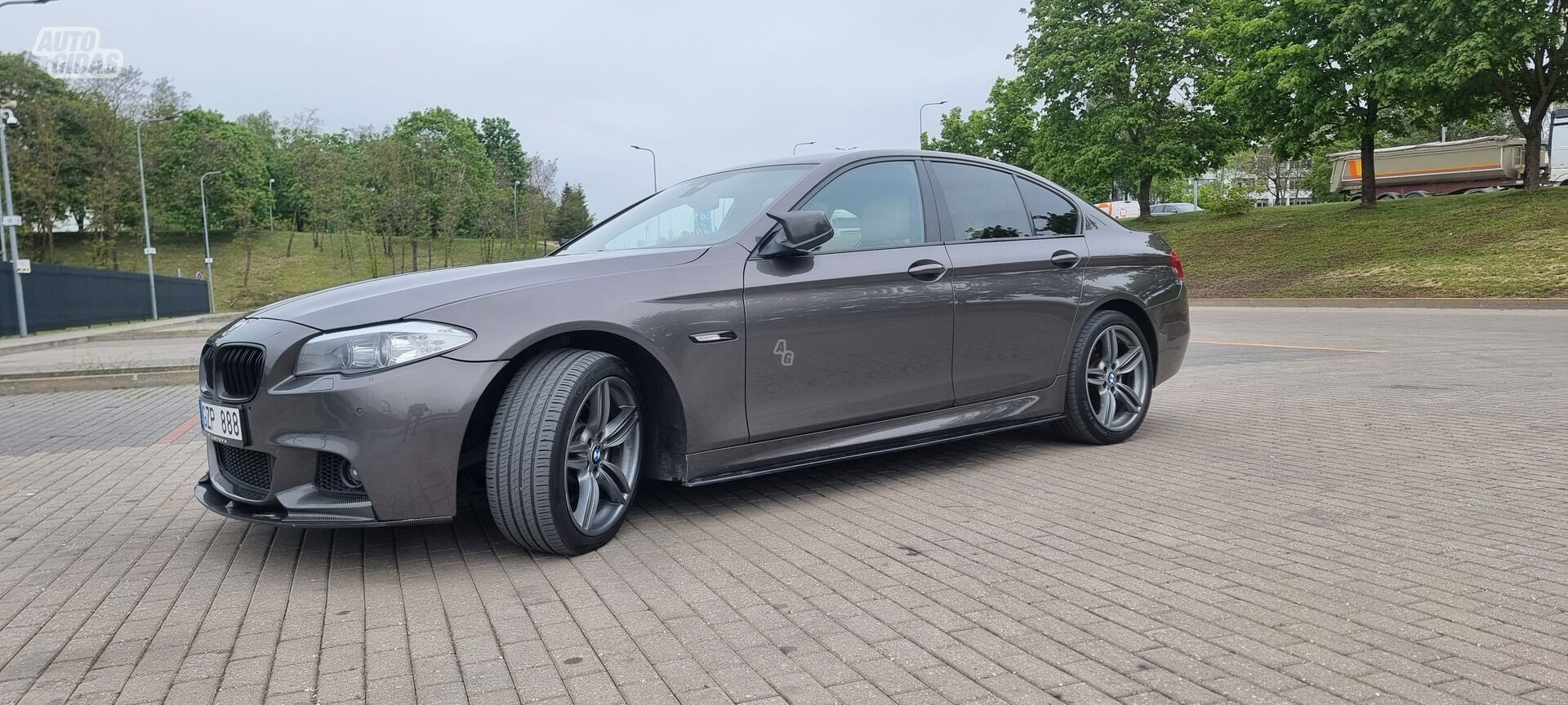 Bmw 530 2011 m Sedanas