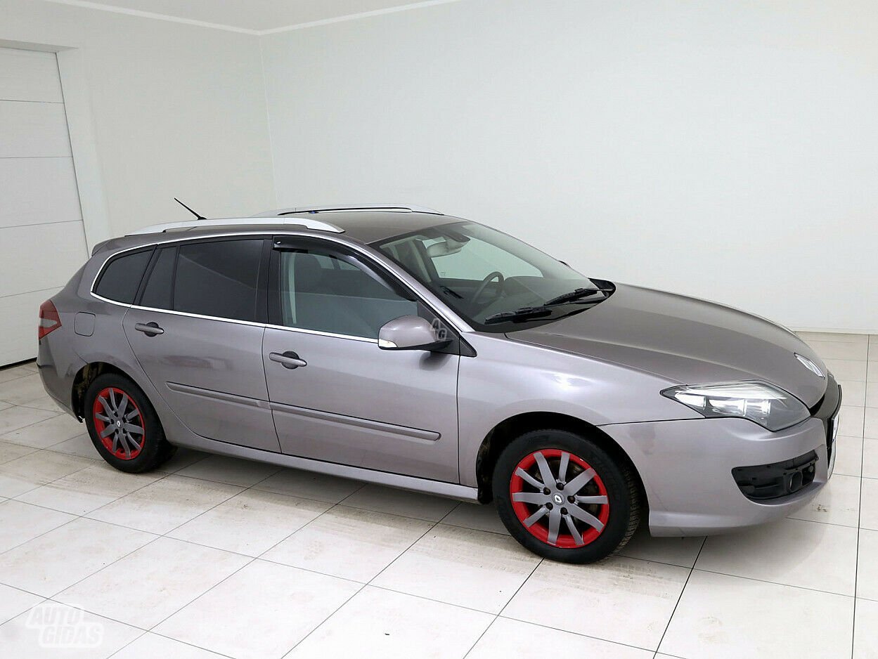 Renault Laguna dCi 2011 y