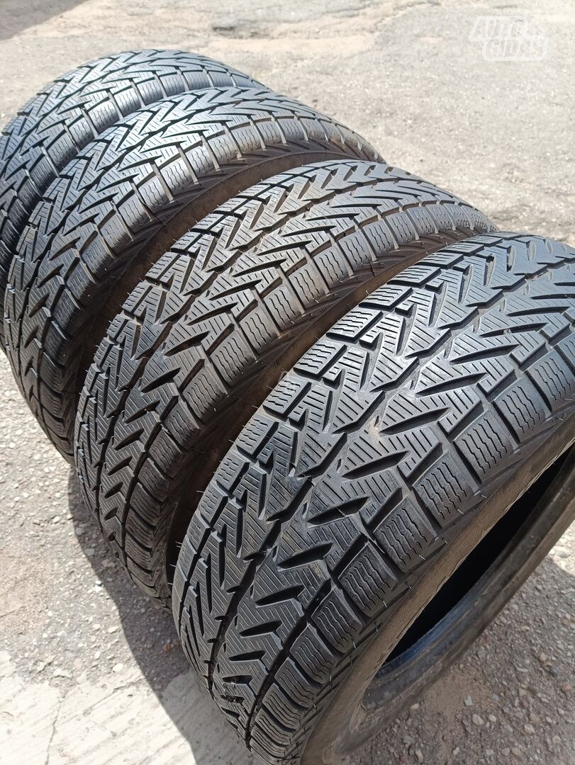 Vredestein M+S R16 summer tyres passanger car