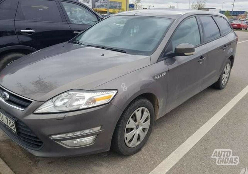 Ford Mondeo 2011 г Универсал