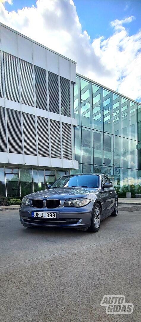 Bmw 118 E87 2009 y