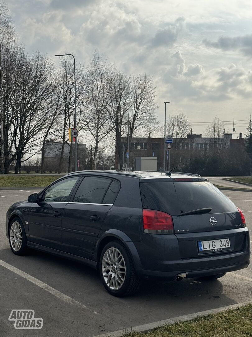 Opel Signum 2006 m Hečbekas