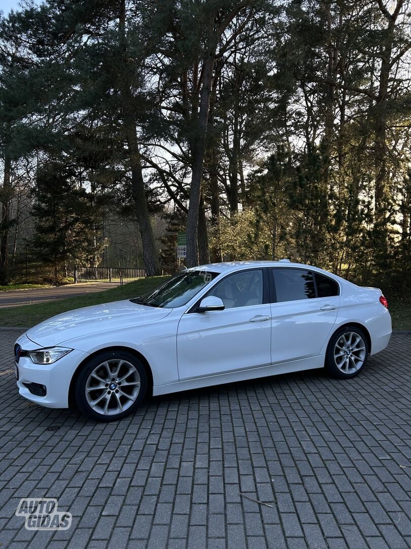 Bmw 320 2015 m Sedanas