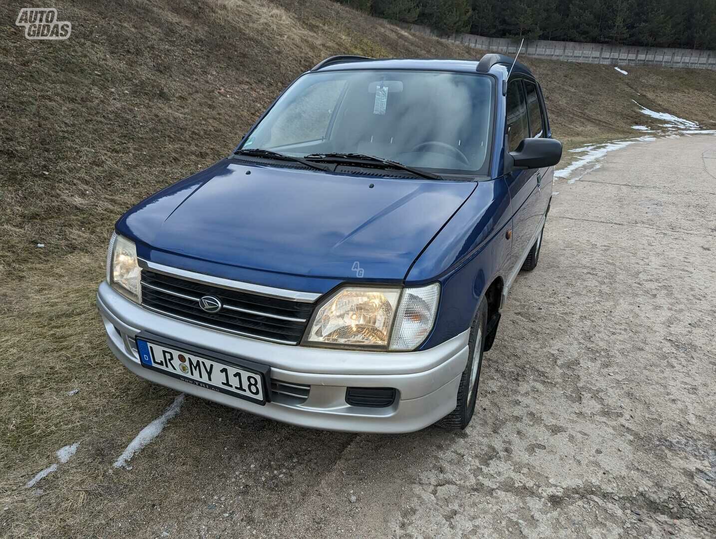 Daihatsu Gran Move 2001 y Van