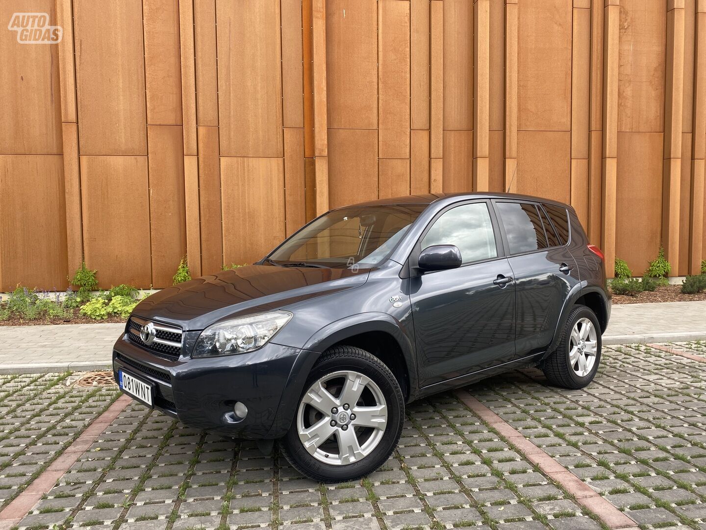 Toyota RAV4 D-4D X 2006 m