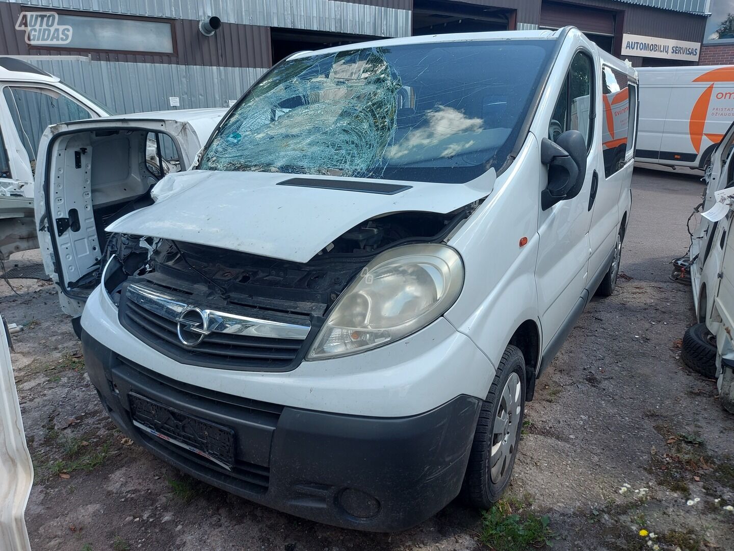 Opel Vivaro I 2008 m dalys