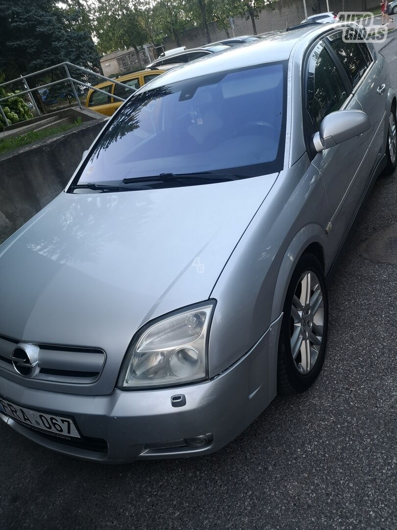 Opel Signum 2003 г Хэтчбек