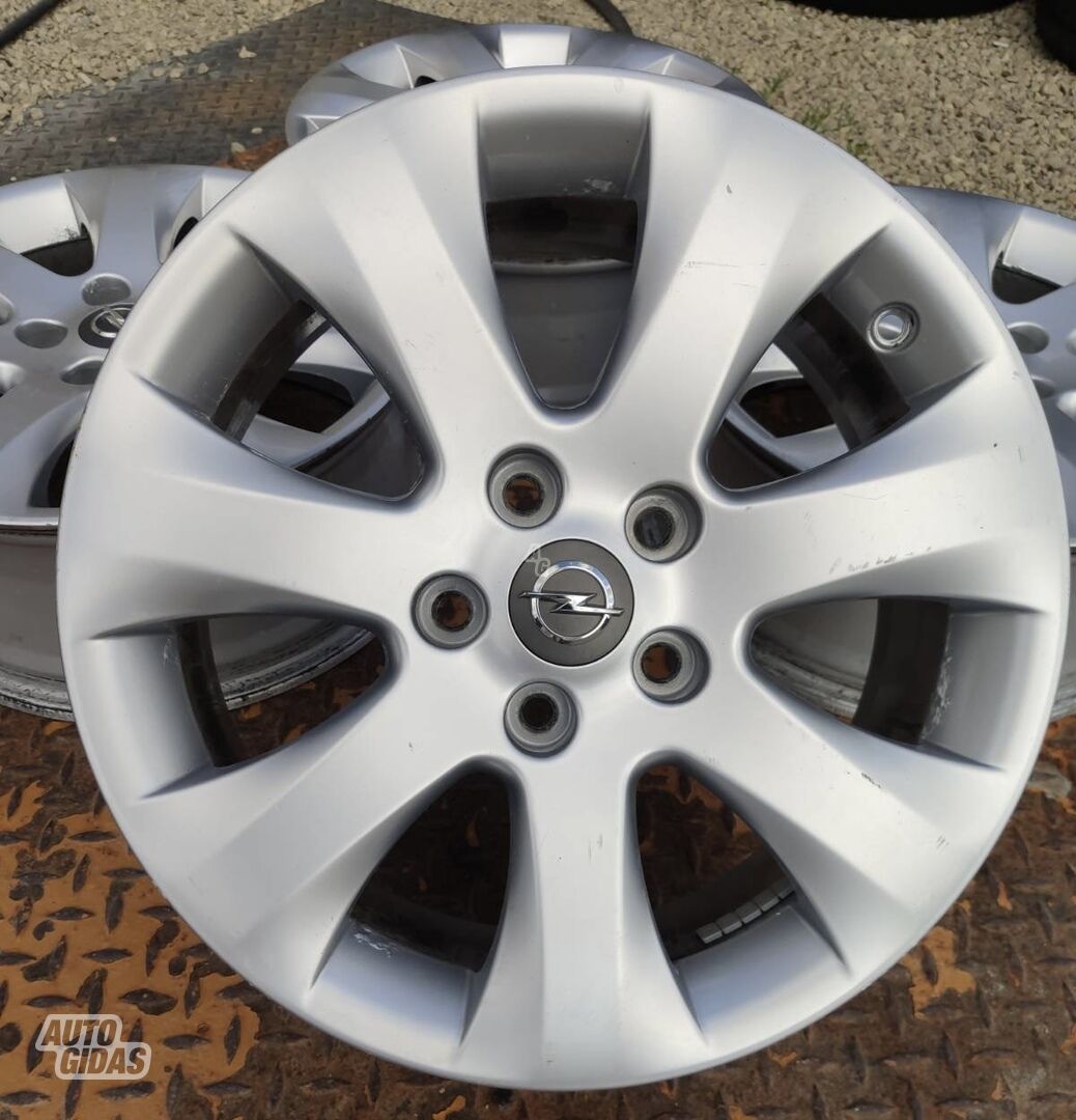 Light alloy R17 rims