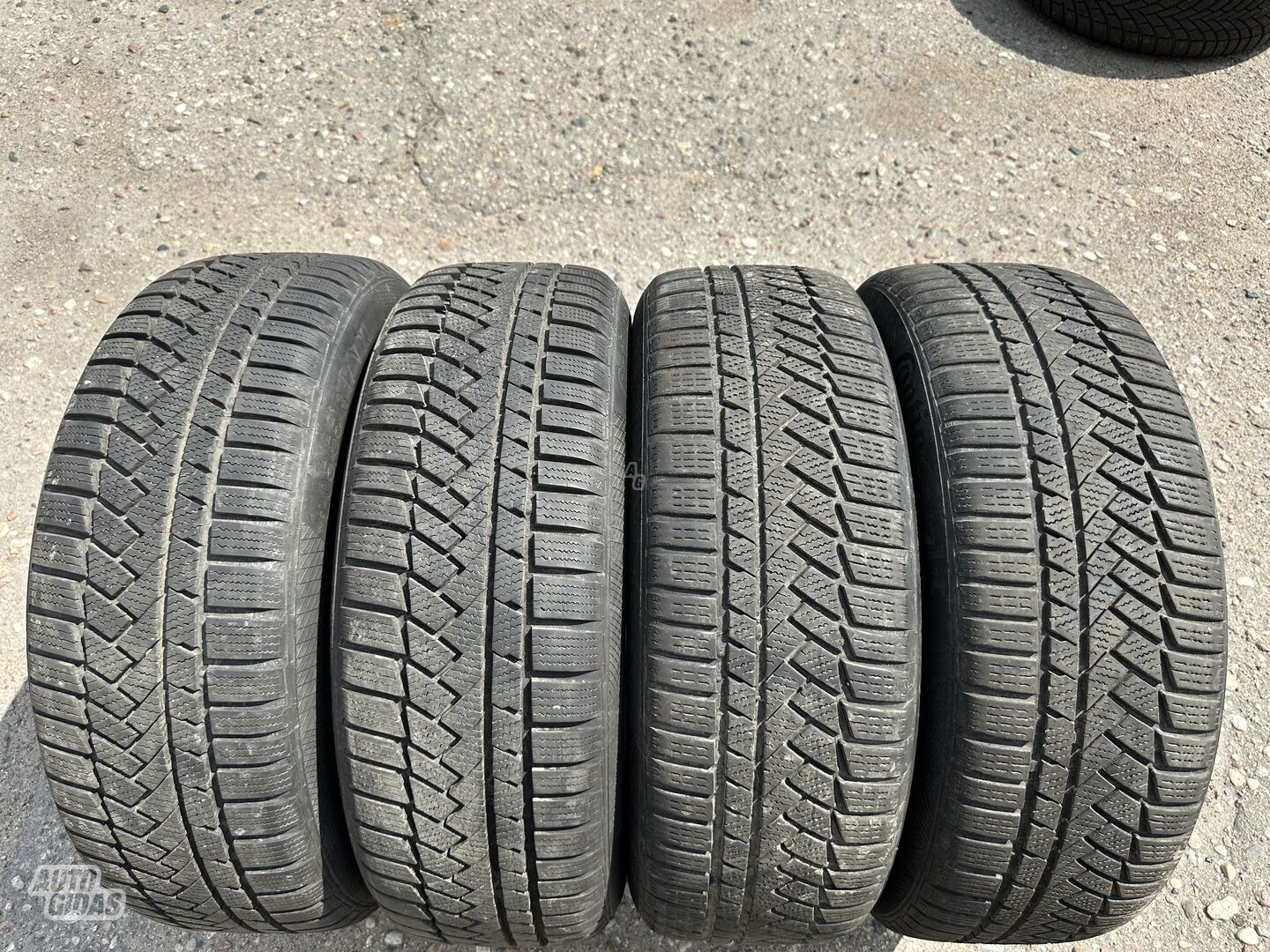 Continental Siunciam, 8+6mm 2020 R17 universal tyres passanger car