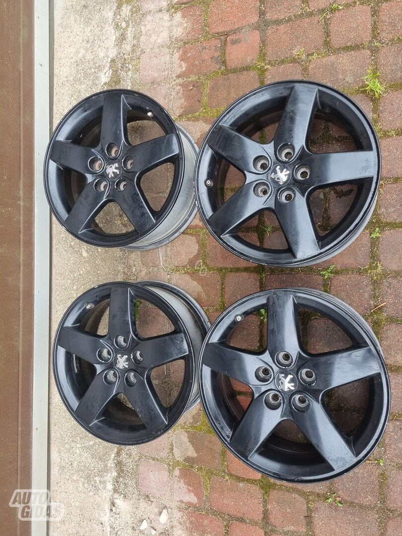 Light alloy R16 rims