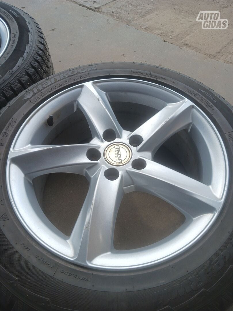 Mega light alloy R17 rims