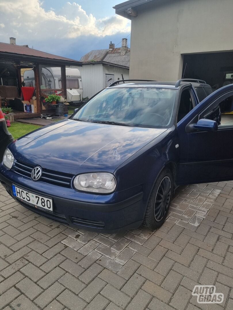 Volkswagen Golf 2000 m Universalas