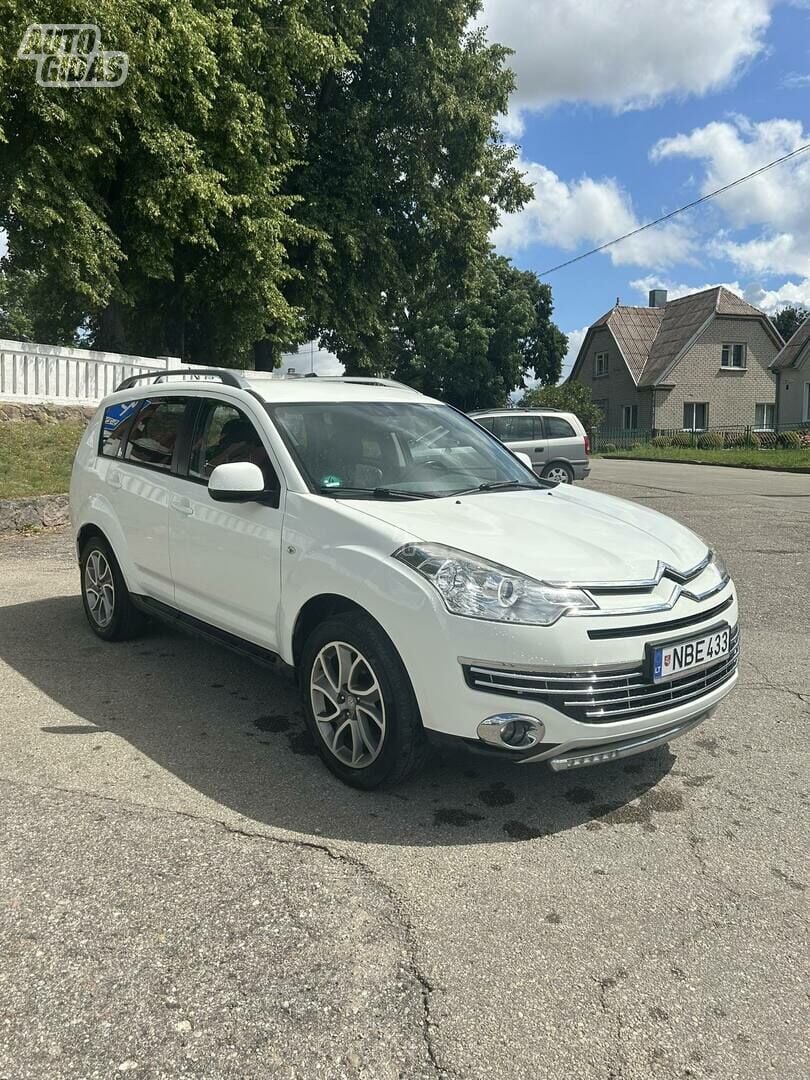 Citroen C-Crosser 2012 y Off-road / Crossover