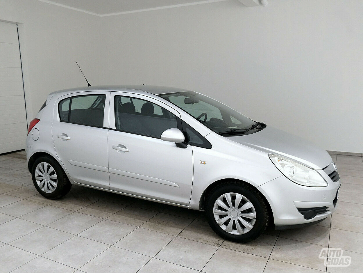 Opel Corsa 2008 m Hečbekas