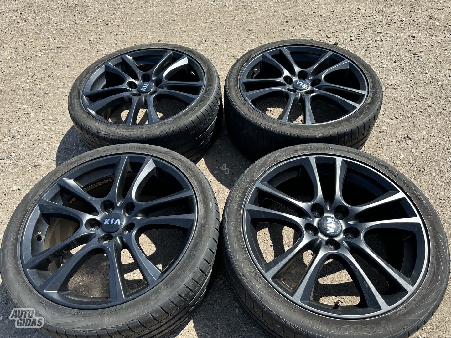 KIA Siunciam, 7,5J ET50 light alloy R18 rims