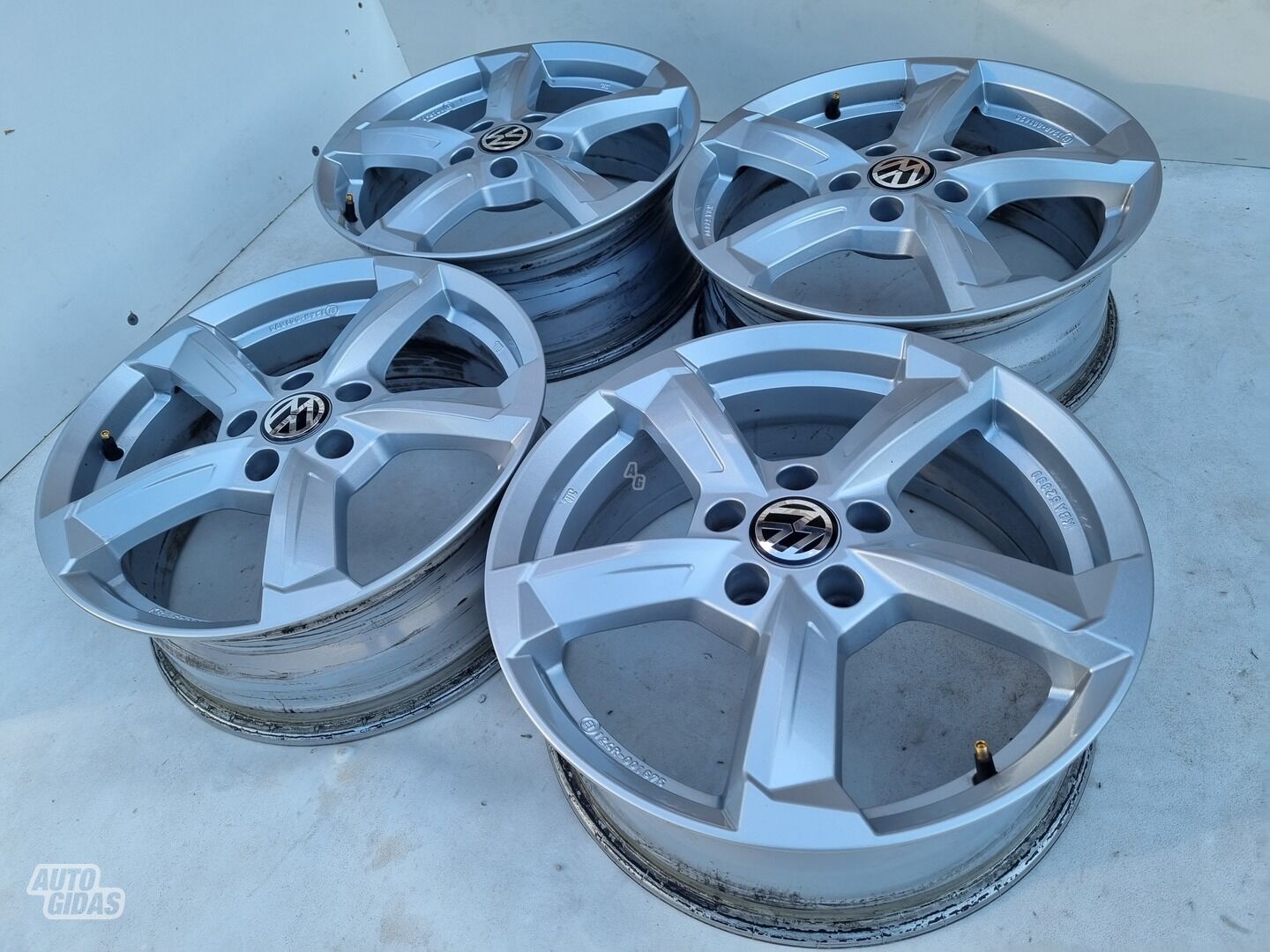 Volkswagen Tiguan R17 Tiguan light alloy R17 rims