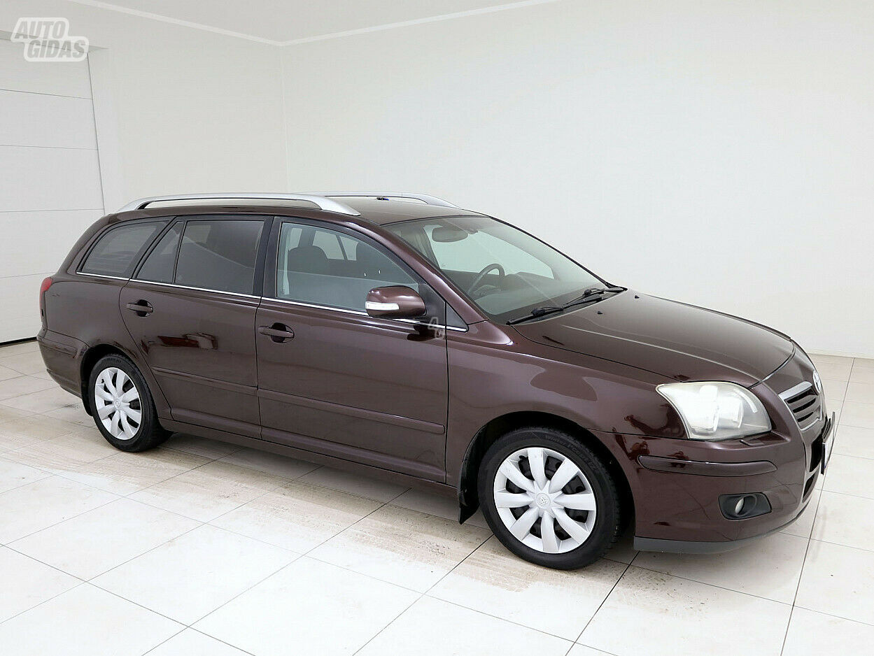 Toyota Avensis D-4D 2006 y