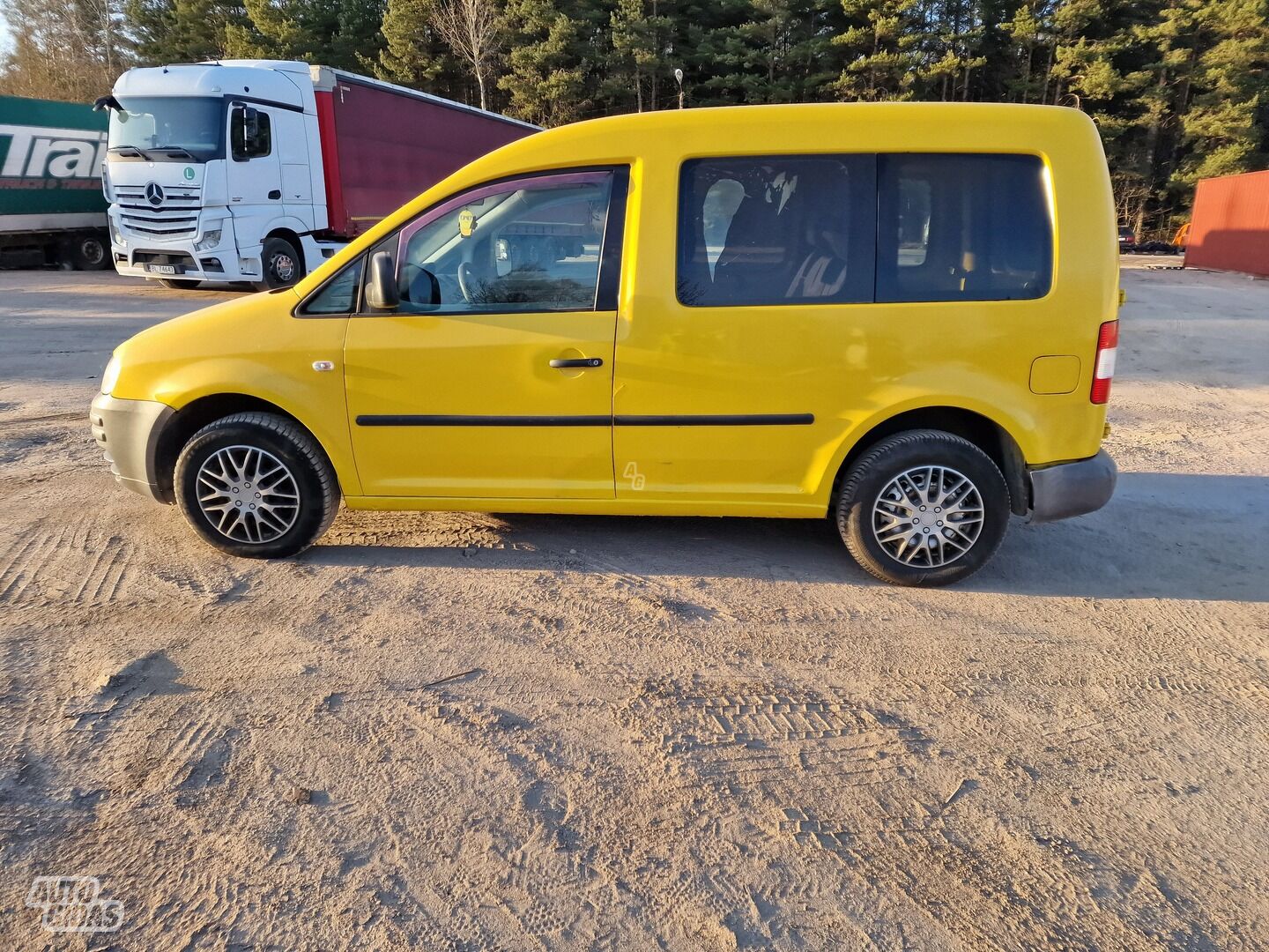 Volkswagen Caddy 2009 m Vienatūris