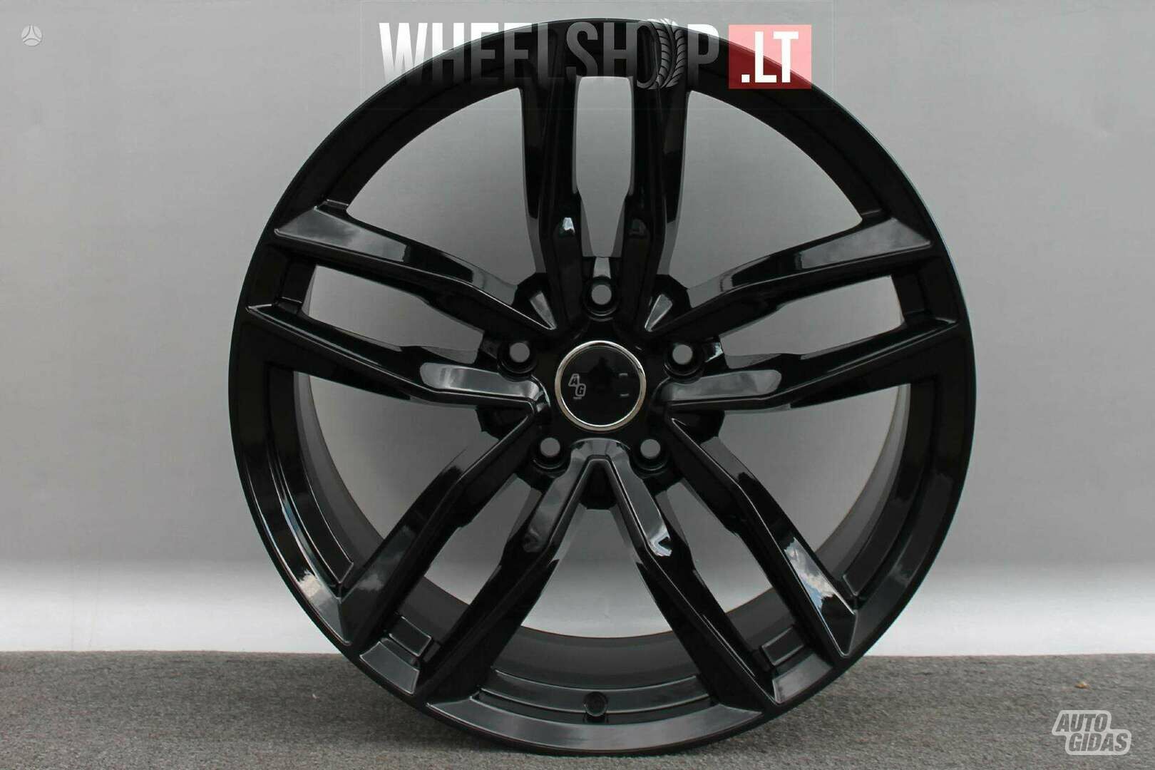 RS6 C7 Black rims