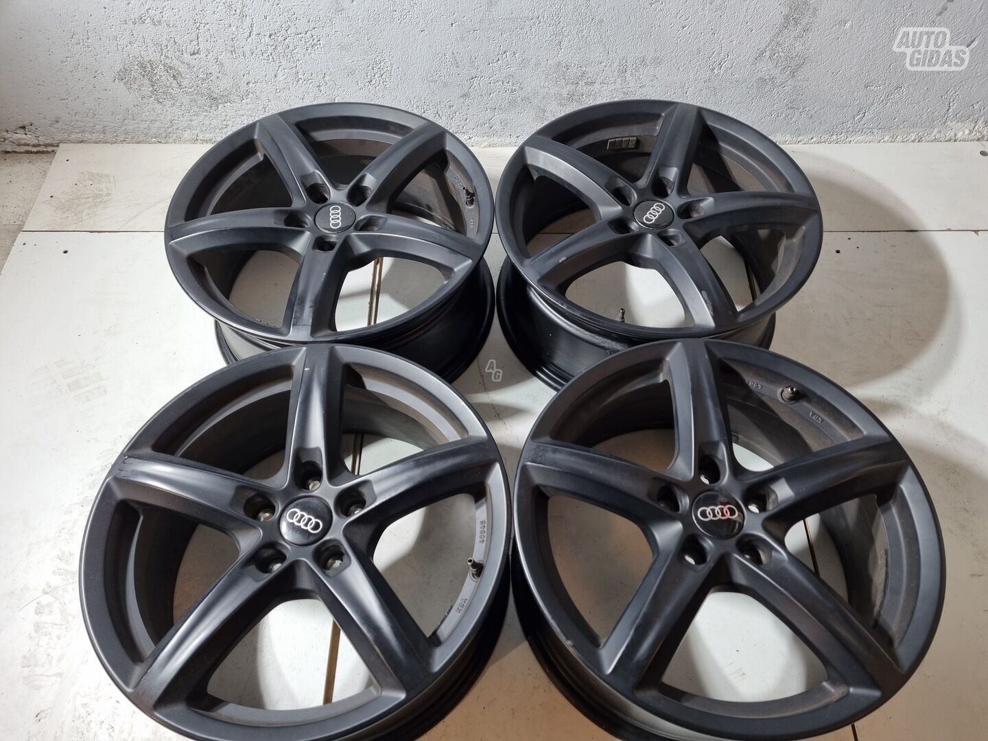 Audi A3, R17 A3 light alloy R17 rims