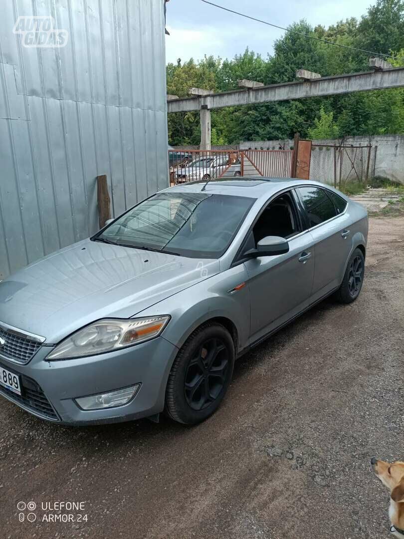 Ford Mondeo 2008 y Sedan