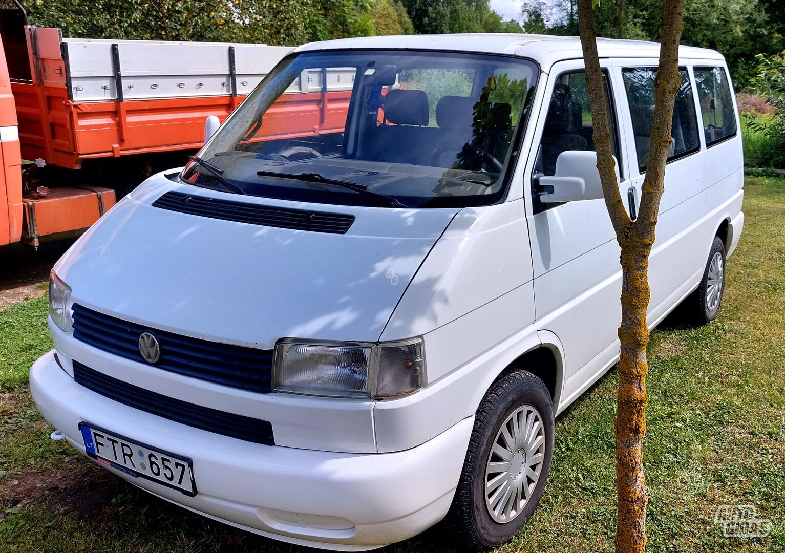 Volkswagen Caravelle 1999 y Minibus