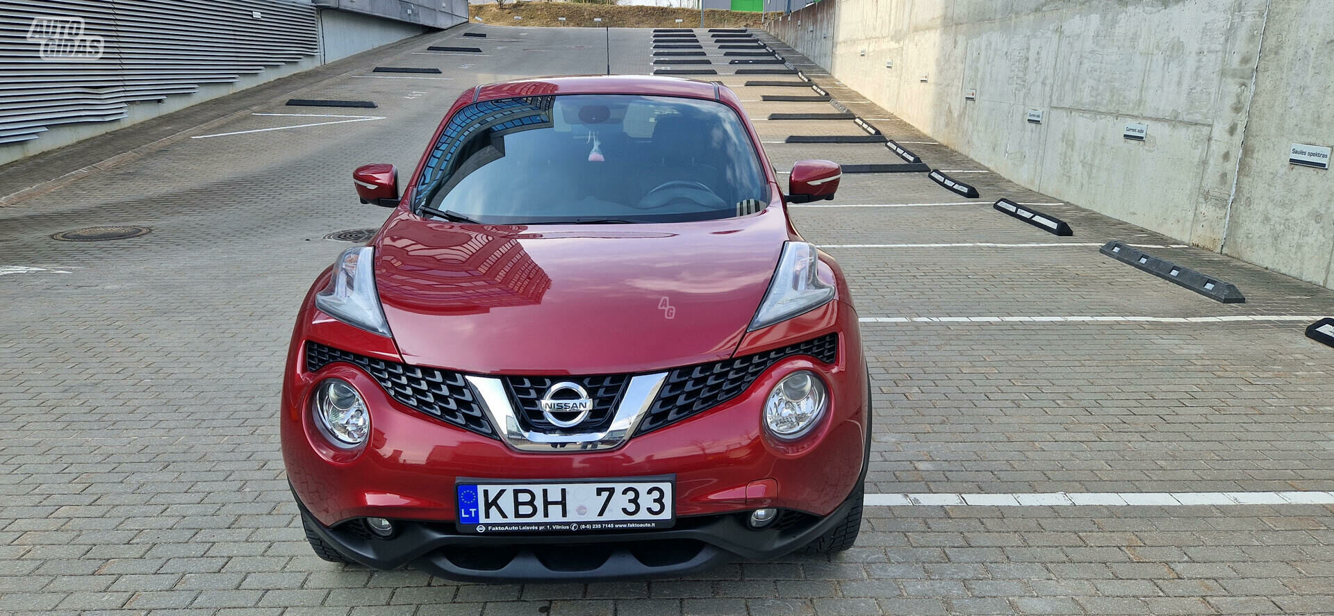 Nissan Juke 2017 г Внедорожник