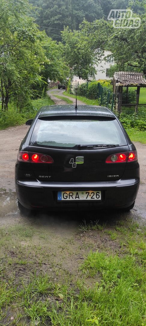 Seat Ibiza 2005 y Hatchback