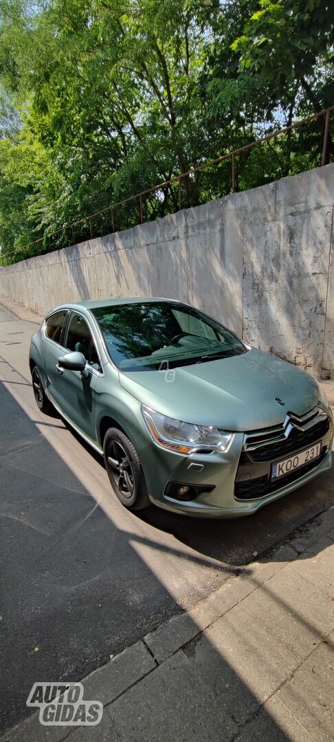 Citroen DS4 VTi Chic 2011 m