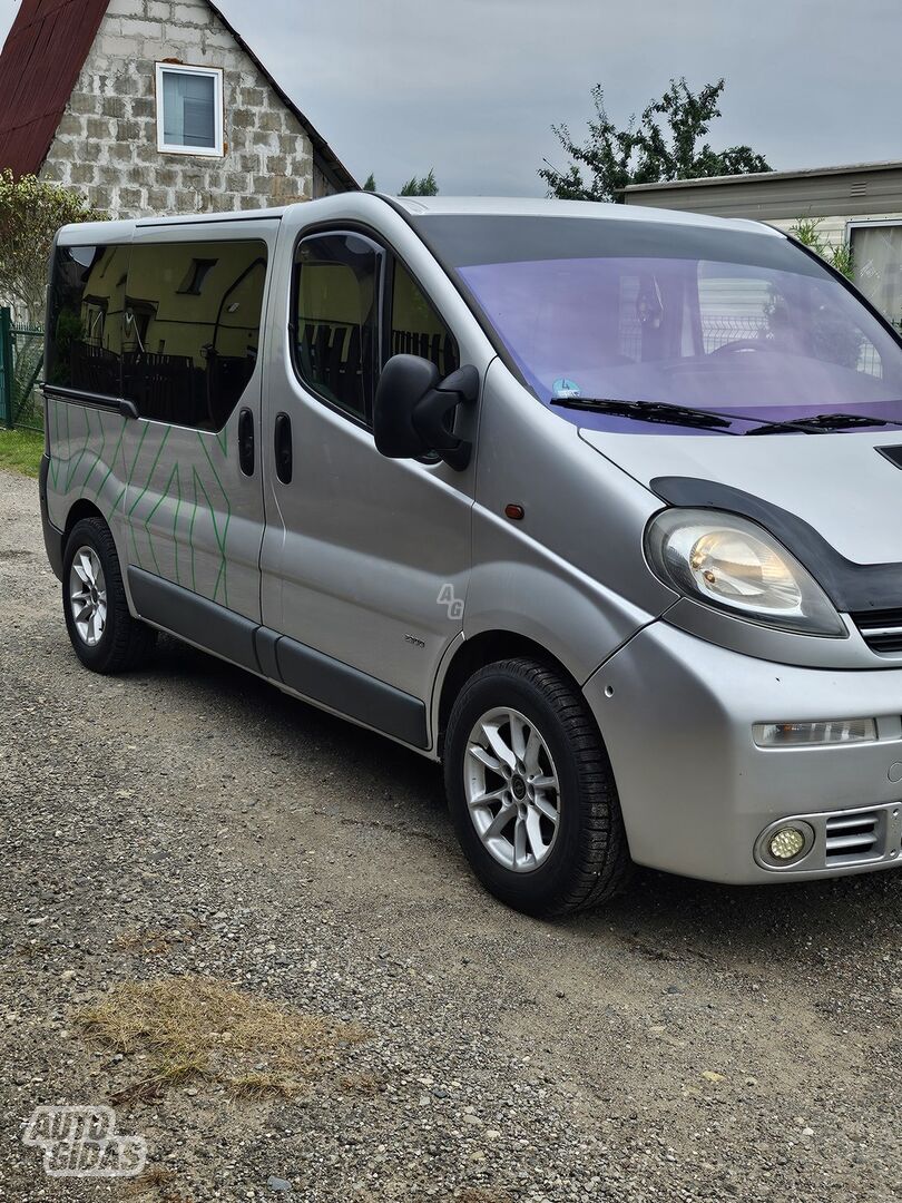 Opel Vivaro 2007 m Keleivinis mikroautobusas