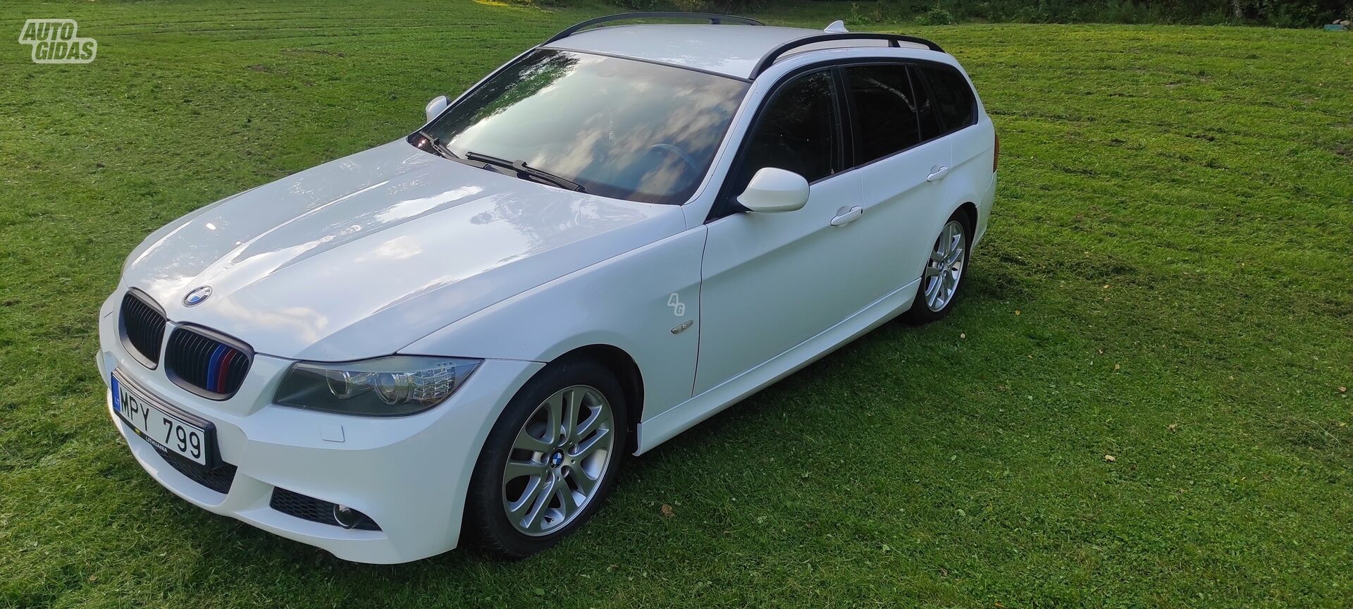 Bmw 318 E90 i Touring 2009 y