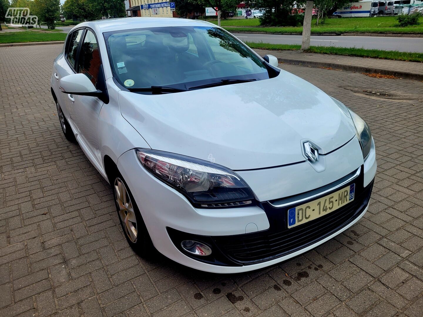 Renault Megane MĖNESIO ĮMOKA 49 Eur 2014 y