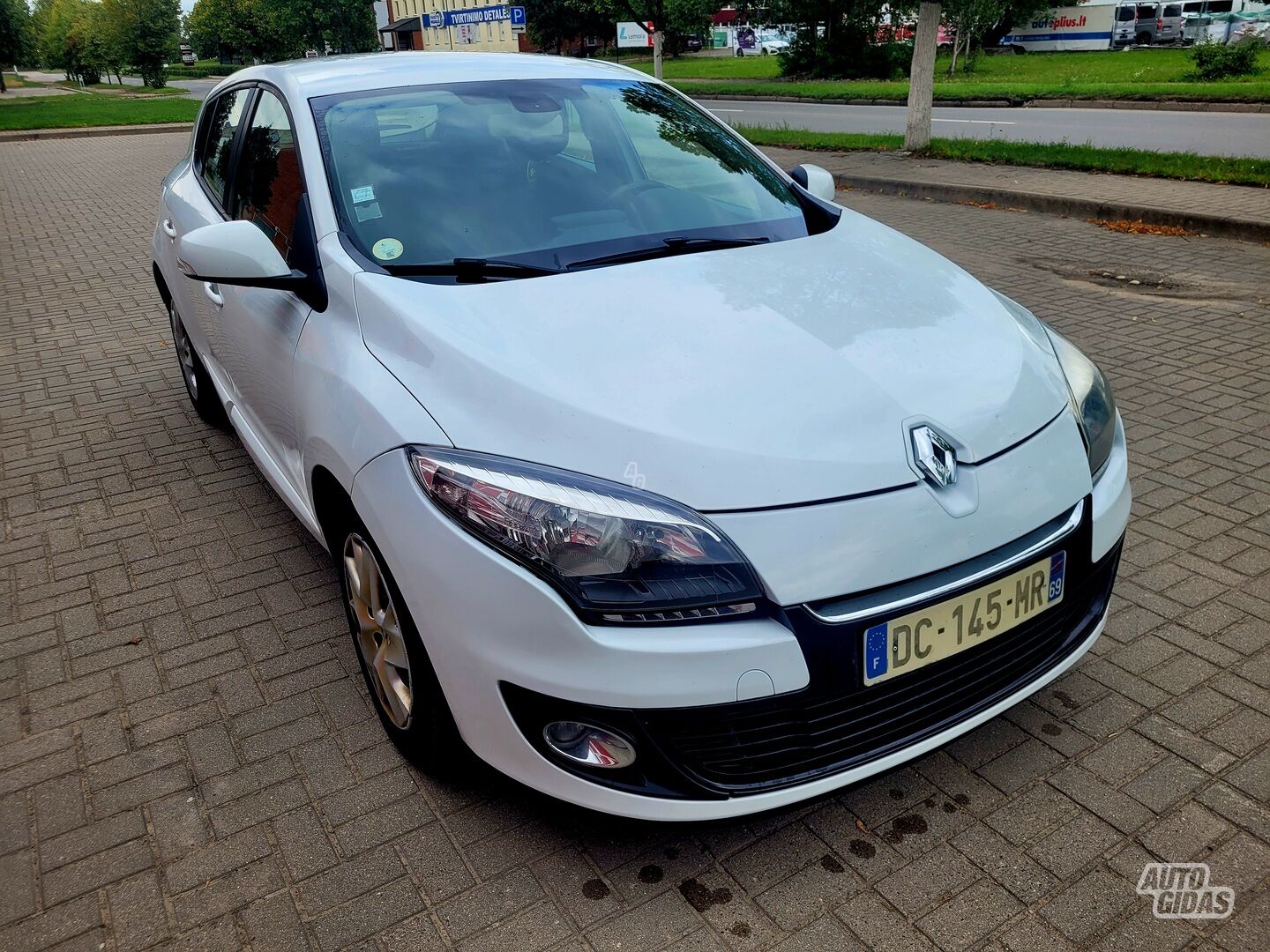 Renault Megane MĖNESIO ĮMOKA 52 Eur 2014 y